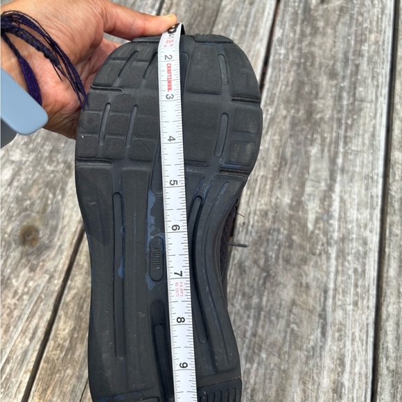 PUMA Men's Black and Gold Sneakers - Picture 6 of 7